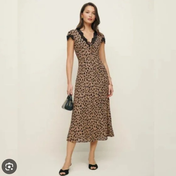 Reformation Tiffie Midi Dress in Leopard Print NWT - Picture 2 of 6